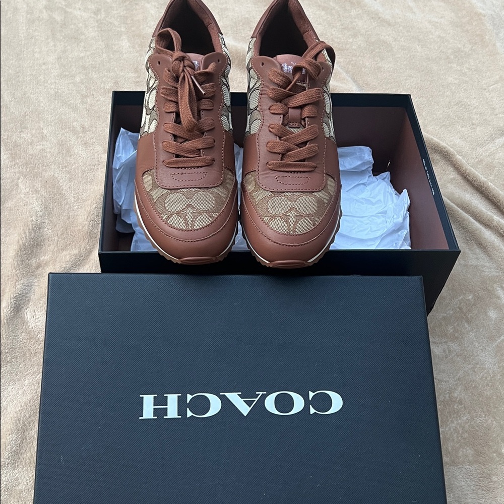 Coach shoes - Picture 4 of 5